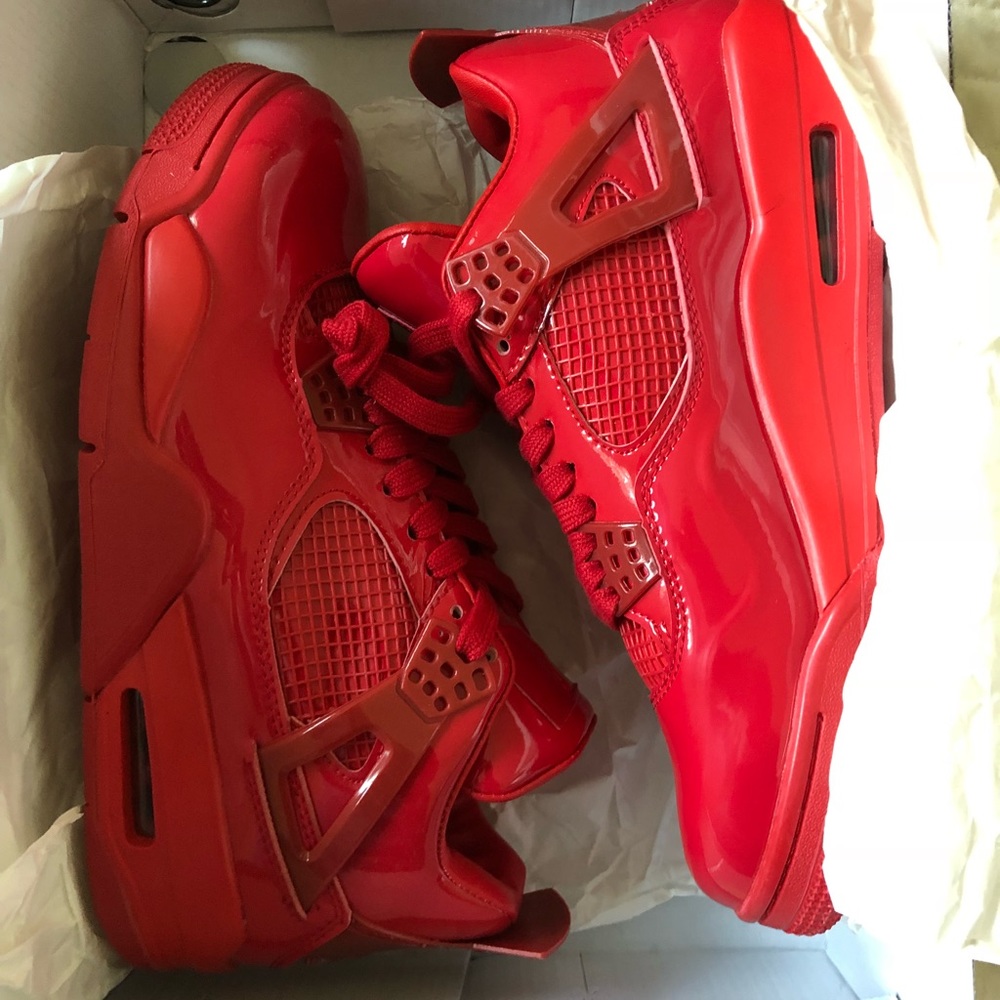 Jordan 4 Red Paint 9.5